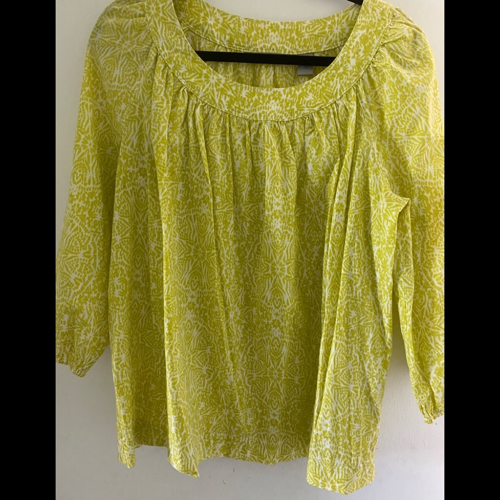 Liz Claiborne green and white 3/4 sleeve top